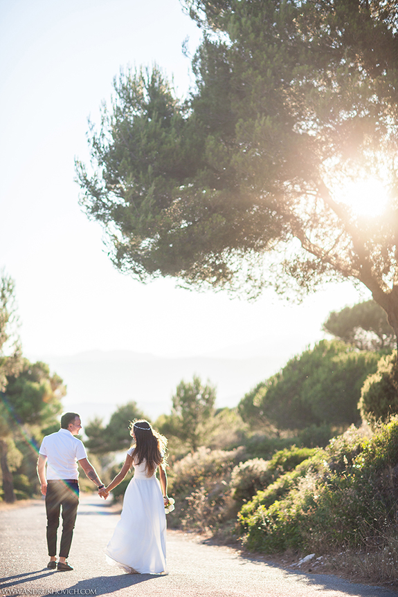 ELOPEMENT ON THE FRENCH RIVIERA